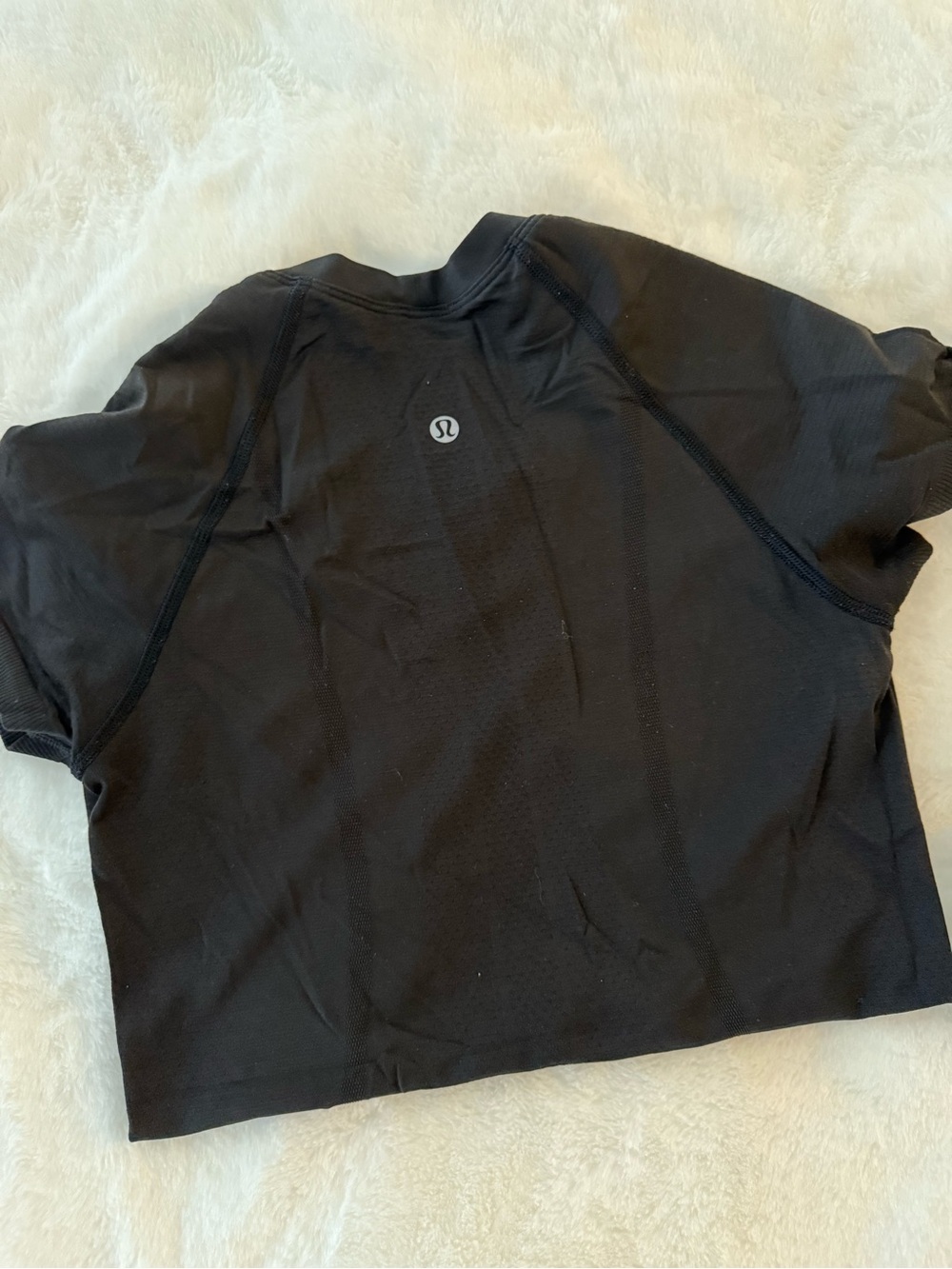 lululemon women’s tight tee